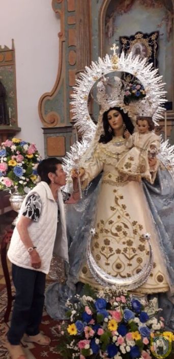 Residencia Mayores Arjona besamanos Virgen de Gracia (4)