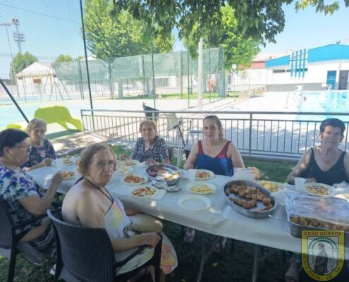 Residencia Mayores Arjona piscina (3)